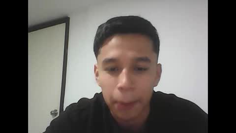 R online show from 11/09/25, 02:54