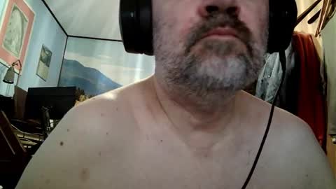 Snapshot of fabius2673 chatting on 07/10/26, 08:40 Fabius online show from 07/10/26, 08:40