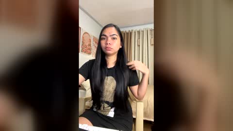 Snapshot of fabuloustransx chatting on 01/11/26, 12:54 nicole online show from 01/11/26, 12:54
