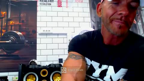 fabxxxl online show from 12/03/24, 08:38