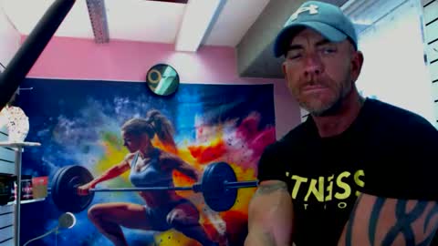 fabxxxl online show from 09/25/25, 11:36