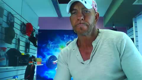 fabxxxl online show from 11/12/25, 08:04