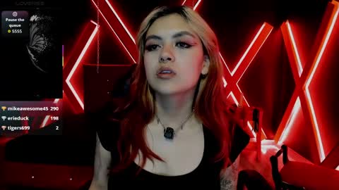 Snapshot of fabzy_fab chatting on 04/01/26, 01:41 fabzy online show from 04/01/26, 01:41