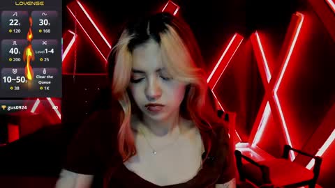 Snapshot of fabzy_fab chatting on 04/10/26, 11:48 fabzy online show from 04/10/26, 11:48