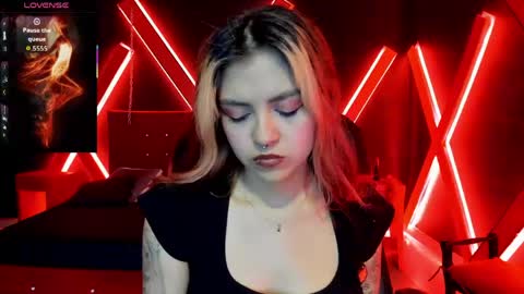 Snapshot of fabzy_fab chatting on 05/10/26, 11:59 fabzy online show from 05/10/26, 11:59