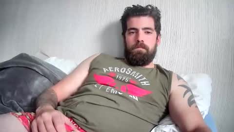 Snapshot of facesquat46 chatting on 11/01/25, 12:29 Sir Cum online show from 11/01/25, 12:29