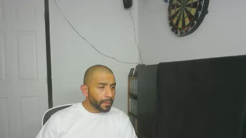 Snapshot of faded805 chatting on 05/31/26, 10:22 Mark online show from 05/31/26, 10:22