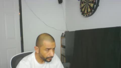 Snapshot of faded805 chatting on 06/05/26, 11:05 Mark online show from 06/05/26, 11:05