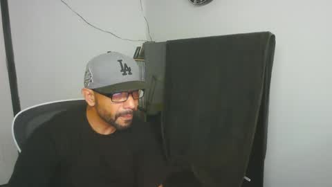 Snapshot of faded805 chatting on 06/14/26, 08:38 Mark online show from 06/14/26, 08:38