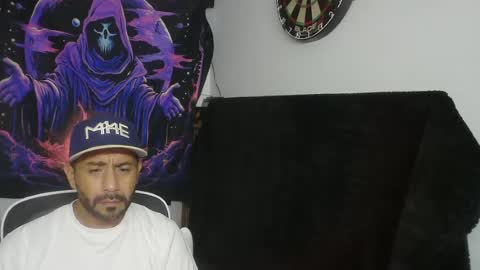 Snapshot of faded805 chatting on 07/23/26, 07:50 Mark online show from 07/23/26, 07:50