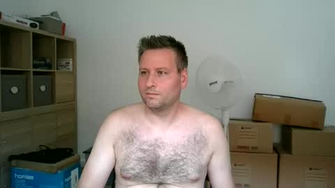 Snapshot of faer_087 chatting on 09/17/25, 11:34 faer_087 online show from 09/17/25, 11:34