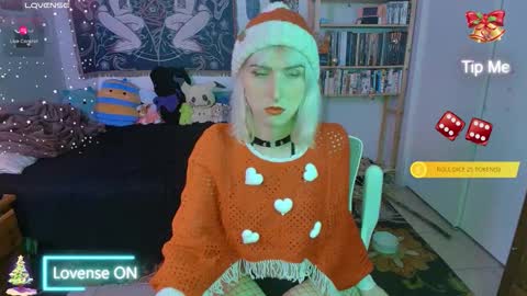 Snapshot of faethedevil chatting on 12/15/25, 04:28 faethedevil online show from 12/15/25, 04:28