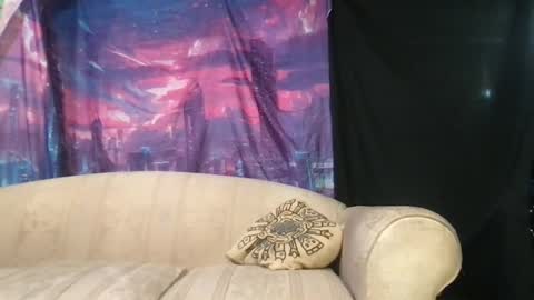 Fae online show from 11/18/25, 12:42