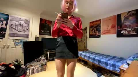 Snapshot of fagboysissy chatting on 10/31/25, 11:39 fagboysissy online show from 10/31/25, 11:39