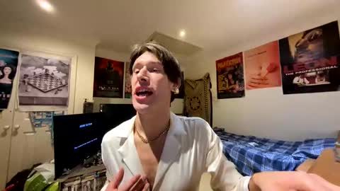 Snapshot of fagboysissy chatting on 11/03/25, 01:40 fagboysissy online show from 11/03/25, 01:40