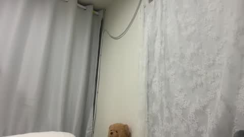 Snapshot of fahsai_solo chatting on 03/23/26, 04:49 fahsai solo online show from 03/23/26, 04:49