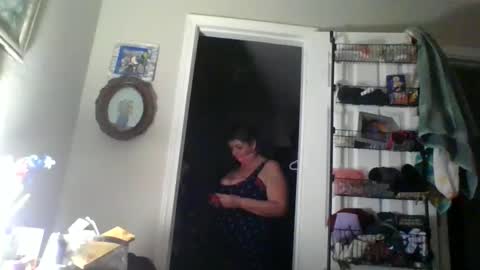 faidra mae online show from 01/21/25, 04:32