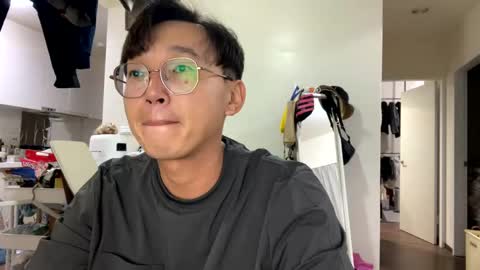 faint45508542 online show from 01/06/25, 04:02