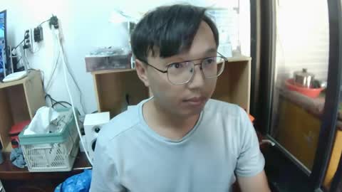 Snapshot of faint45508542 chatting on 05/20/26, 08:42 faint45508542 online show from 05/20/26, 08:42