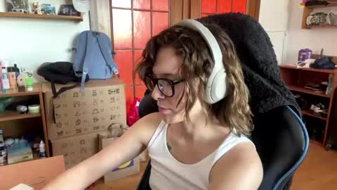 Loly online show from 05/13/26, 03:20