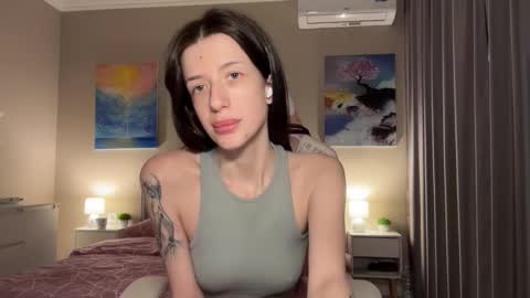 Snapshot of fairy_bloomix chatting on 11/06/25, 12:50 Bloom online show from 11/06/25, 12:50