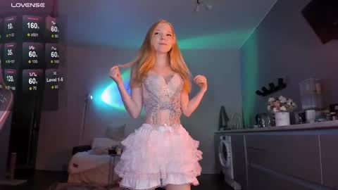 fairy_casey online show from 02/19/26, 07:43