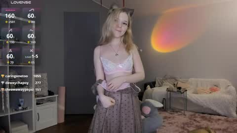 fairy_casey online show from 04/21/26, 01:42