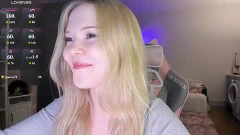 fairy_casey online show from 04/28/26, 10:04