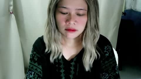 Snapshot of fairy_dollx chatting on 06/15/26, 12:46 fairy_dollx online show from 06/15/26, 12:46