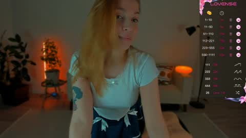 Snapshot of fairy_lele chatting on 04/11/26, 02:27 fairy_lele online show from 04/11/26, 02:27
