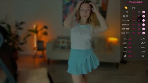 Snapshot of fairy_lele chatting on 07/27/26, 02:07 fairy_lele online show from 07/27/26, 02:07