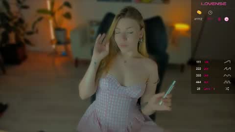 Snapshot of fairy_lele chatting on 08/03/26, 01:48 fairy_lele online show from 08/03/26, 01:48