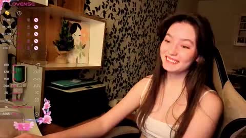 Snapshot of fairy_m00n_ chatting on 02/05/26, 12:04 Fairy m00n online show from 02/05/26, 12:04