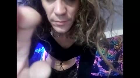 fairy_moan online show from 11/25/25, 08:36