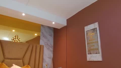 FAIRY online show from 09/20/25, 09:05