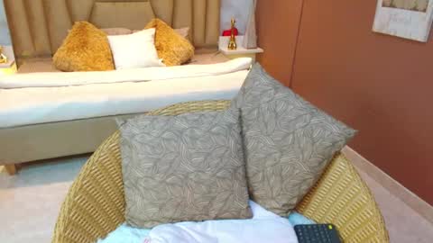 FAIRY online show from 10/03/25, 08:28