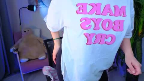 Snapshot of fairy_tara chatting on 11/16/25, 09:31 Tara online show from 11/16/25, 09:31