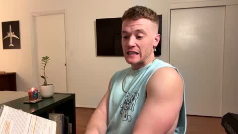 Snapshot of fairybae5 chatting on 01/30/25, 06:56 Travis online show from 01/30/25, 06:56