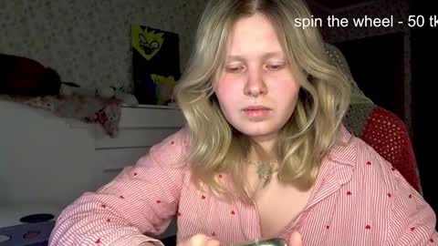 Arisha online show from 10/22/25, 08:19