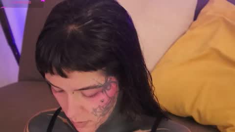 Snapshot of fairyflexxx chatting on 01/08/26, 04:20 Fairy online show from 01/08/26, 04:20