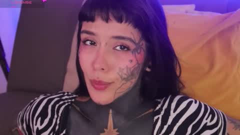 Snapshot of fairyflexxx chatting on 01/16/26, 09:41 Fairy online show from 01/16/26, 09:41