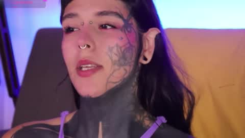 Snapshot of fairyflexxx chatting on 02/11/26, 12:04 Fairy online show from 02/11/26, 12:04