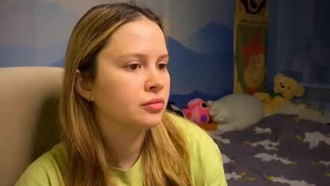 Snapshot of fairyilona chatting on 12/20/25, 03:30 Ilona online show from 12/20/25, 03:30