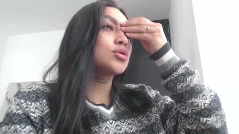 fairylatin online show from 11/14/25, 11:42