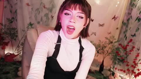 Snapshot of fairywhore chatting on 02/10/26, 03:10 Jackie Cosplayer online show from 02/10/26, 03:10