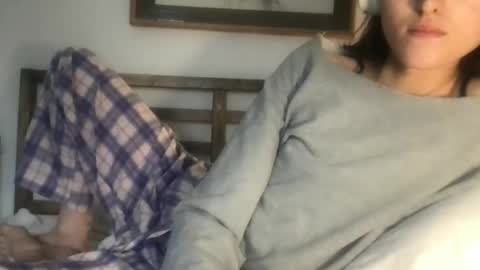 Snapshot of fakenshitsis chatting on 02/16/26, 06:48 Haydee online show from 02/16/26, 06:48