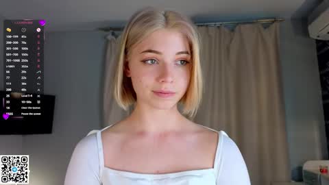 Emilia online show from 03/09/25, 01:37