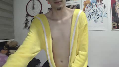 Snapshot of fall_dutt chatting on 10/09/25, 06:44 fall_dutt online show from 10/09/25, 06:44