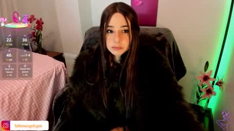 Snapshot of fallenangel_g chatting on 12/15/25, 12:26 Fallen Angel online show from 12/15/25, 12:26