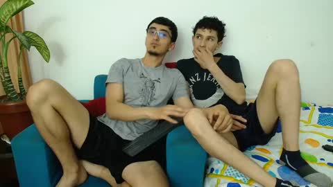 Snapshot of fallgays chatting on 05/09/26, 02:28 FallGays online show from 05/09/26, 02:28